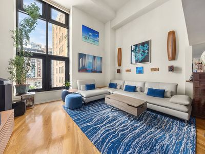 135 W 70th St APT 6M
