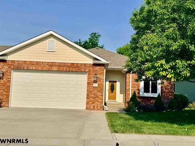 20 Bluestem Dr