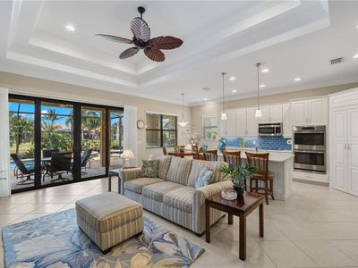 9088 Isla Bella Cir