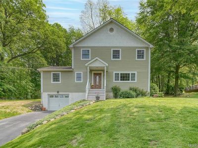 Property at 8 Roberts Drive, Monroe, NY