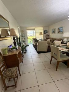 8880 Sunrise Lakes Blvd APT 101