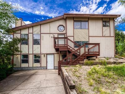 3660 Suncrest Ct