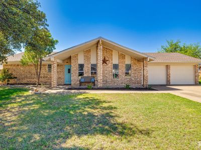 3401 Lindenwood Dr