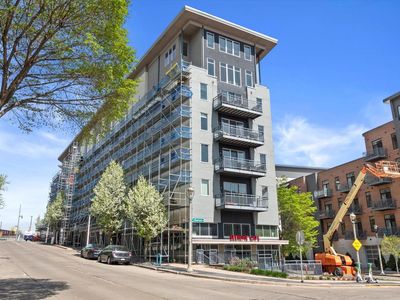 2080 North Commerce STREET #205