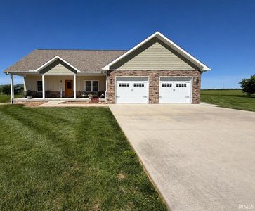 724 W Aspen Dr