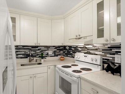 215 Winter St APT 5R