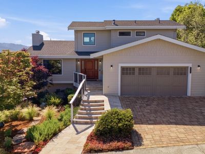 1322 Pebble Dr