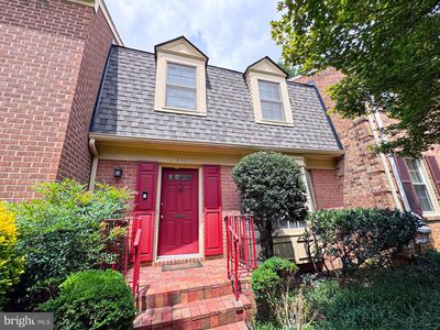 442 N Park Dr