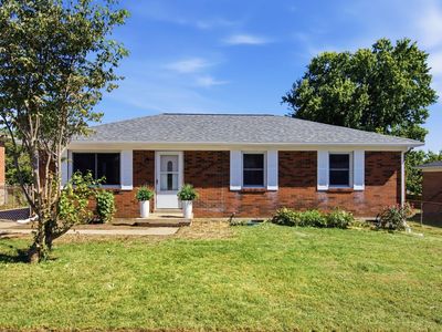528 Foxwood Dr