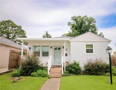 641 Harang Ave