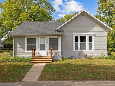 Property at 14 Ely St, Walker, IA