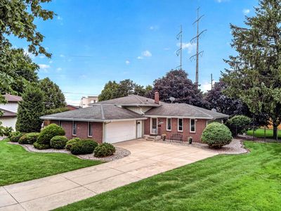 8832 Jefferson Ct