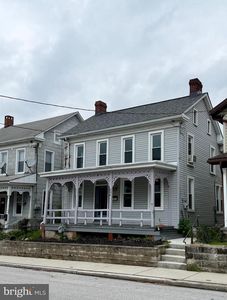 246 Locust St