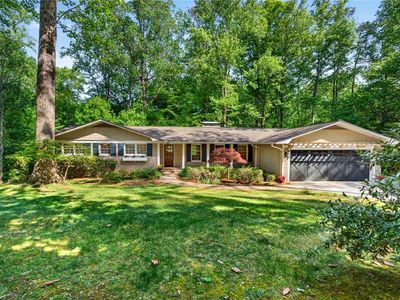 2070 Clay Dr