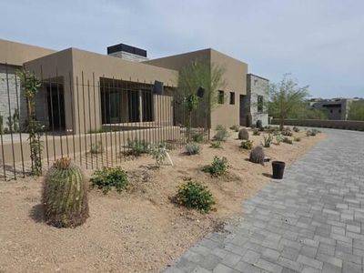 37851 N 93RD Place