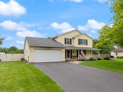 2119 Stonehedge Dr