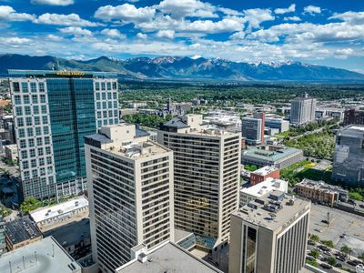 48 W Broadway S #2204