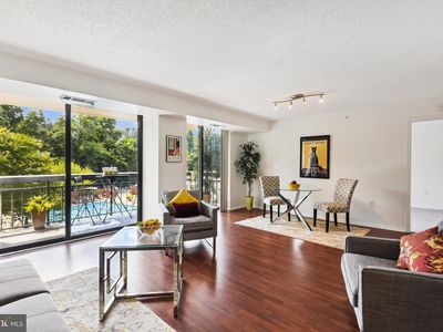 2230 George C Marshall Dr APT 512