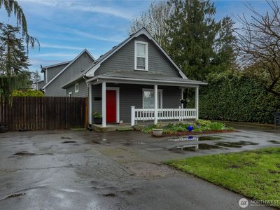 1088 Beach Avenue #A
