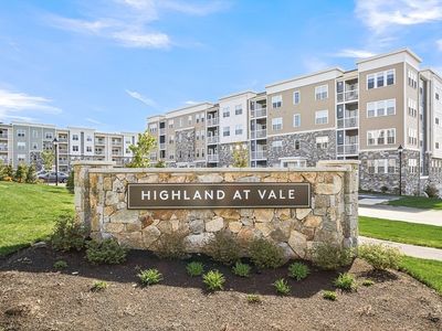 2 Stratton Dr #307