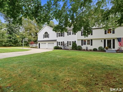 2 Dogwood Drive