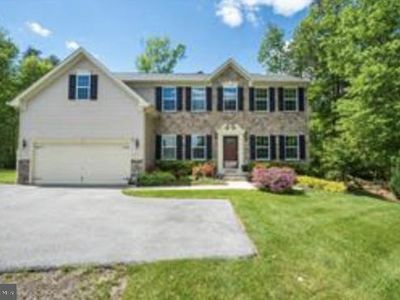 62 Richard Ave