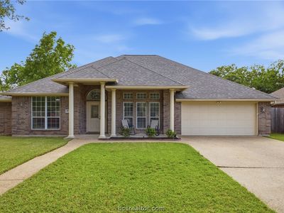 3714 Bridle Trails Ct