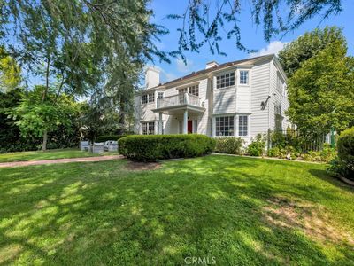 5404 Topeka Dr