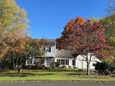 290 Hillcrest Dr