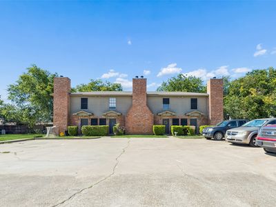 321 Cambridge Dr