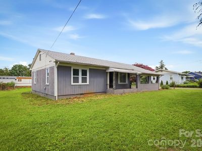 300 N Center St