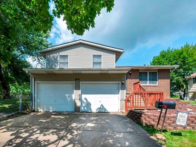 876 Oberlin St