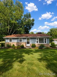 Property at 21991 Huron River Dr, New Boston, MI