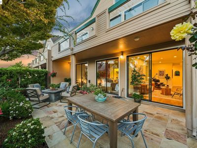9 Regulus Ct