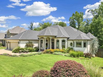 247 Lake Valley Dr