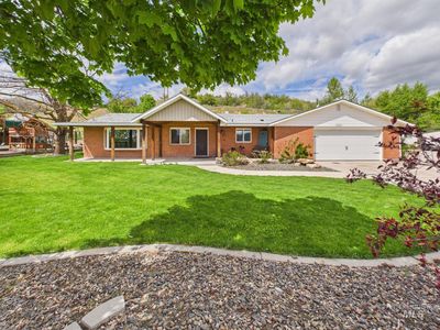2772 E Black Canyon Hwy #52-N