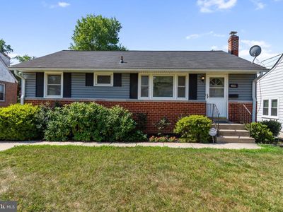 6011 Berwyn Rd