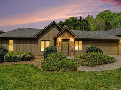 572 Ridgehaven Dr