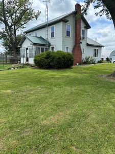 105 S 400th Rd E