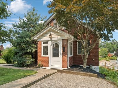 128 Rosecrest Dr