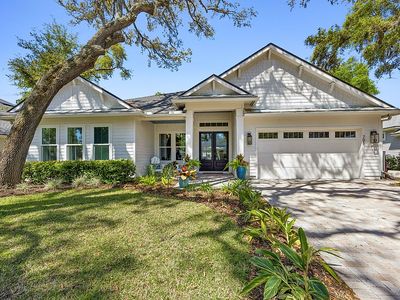 705 Magnolia Bluff Way