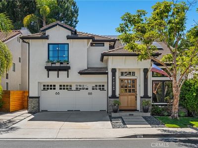 11 Rowan Dr