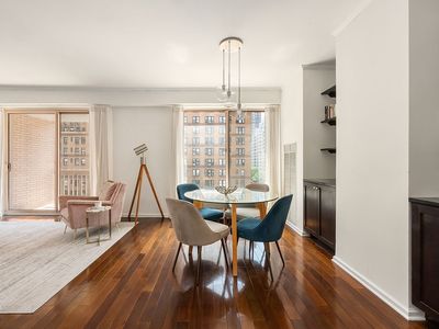 200 E 69th St APT 7L
