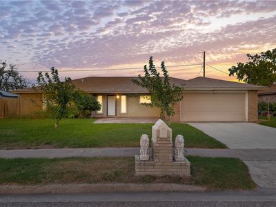 1242 Memorial Pkwy