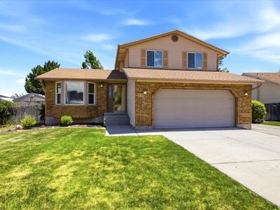 6911 S Coneflower Ct