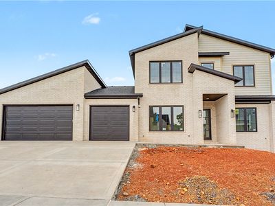 3809 SW Rhythm Ave