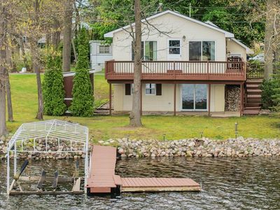 59036 Lakeshore Dr