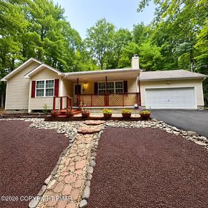 2733 Aspen Way
