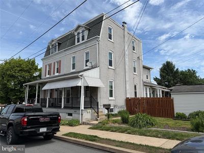 Property at 3531 Hawthorne St, Laureldale, PA