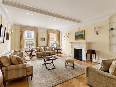 151 W 86th St APT 12D